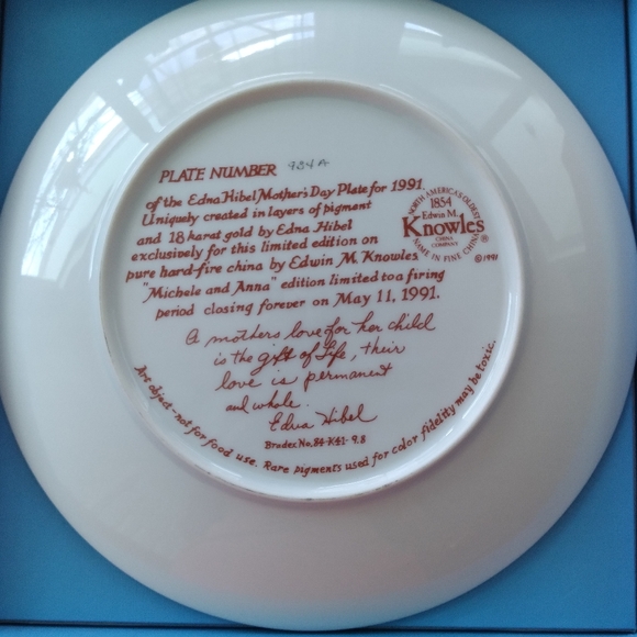 Vintage Hibel "Michelle & Anna Mother's Day Plate. - Picture 3 of 7